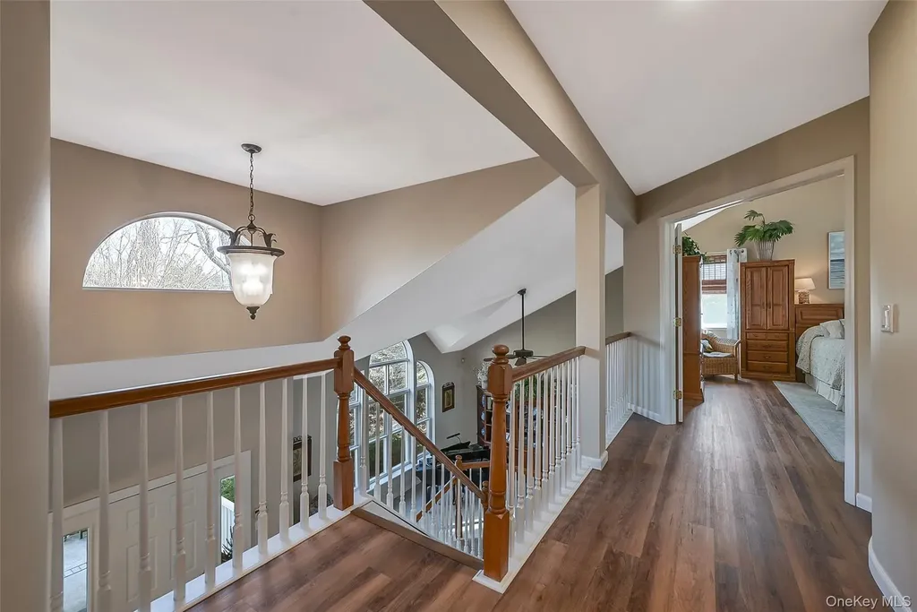 4 Apple Lane Wading River NY 11792