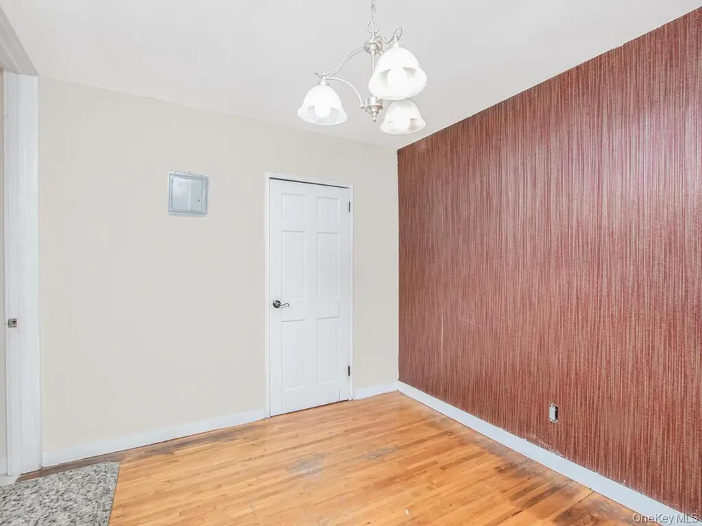 6535 Broadway Bronx NY 10471