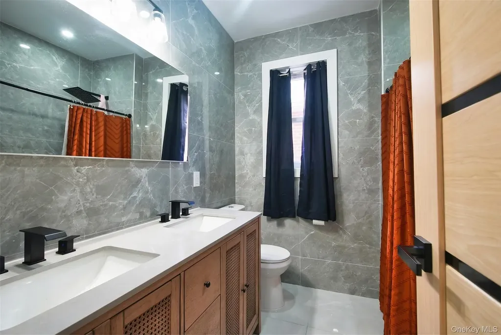 837 E 49th Street Brooklyn NY 11203