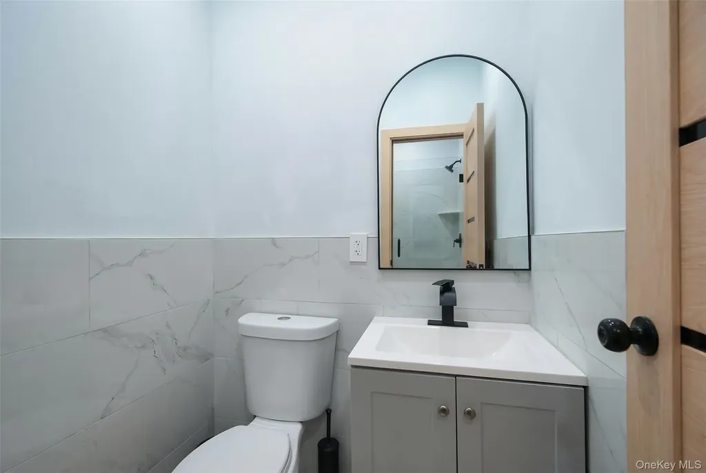 837 E 49th Street Brooklyn NY 11203