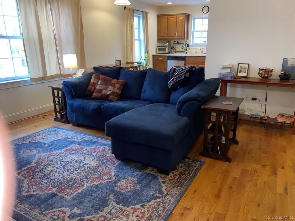 27 N Main Street Florida NY 10921