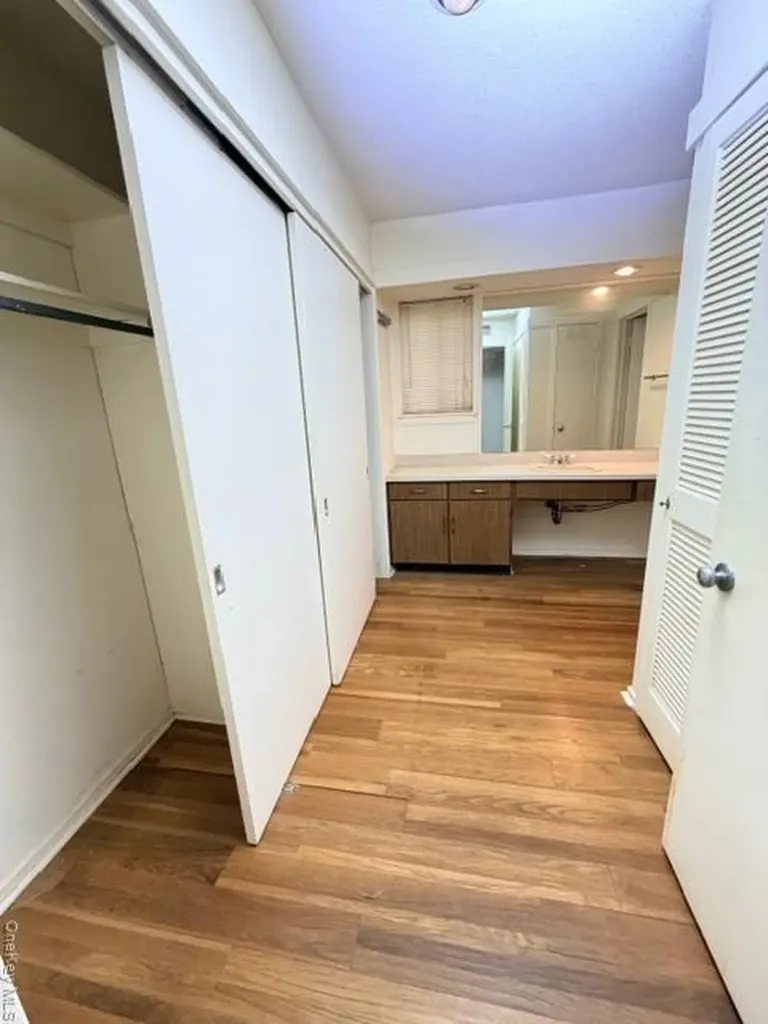 39 Heritage Hills Somers NY 10589