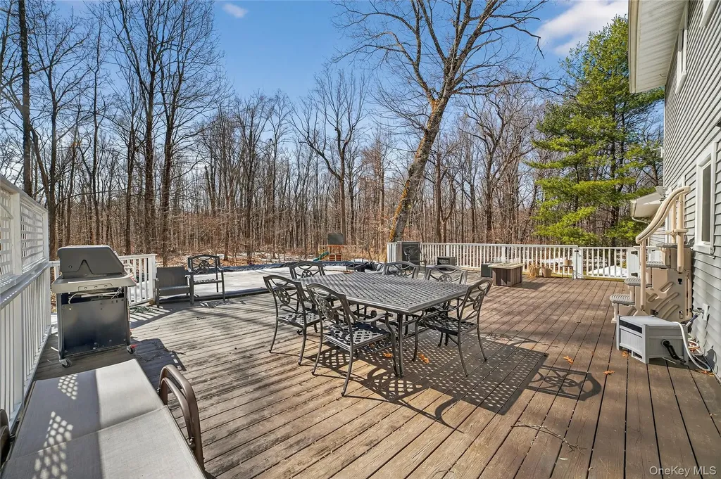 9 Mohawk Lane Yorktown Heights NY 10598