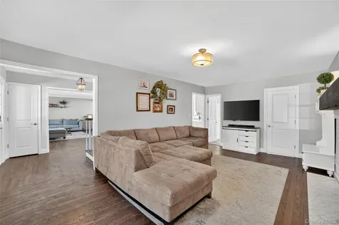 9 Mohawk Lane Yorktown Heights NY 10598