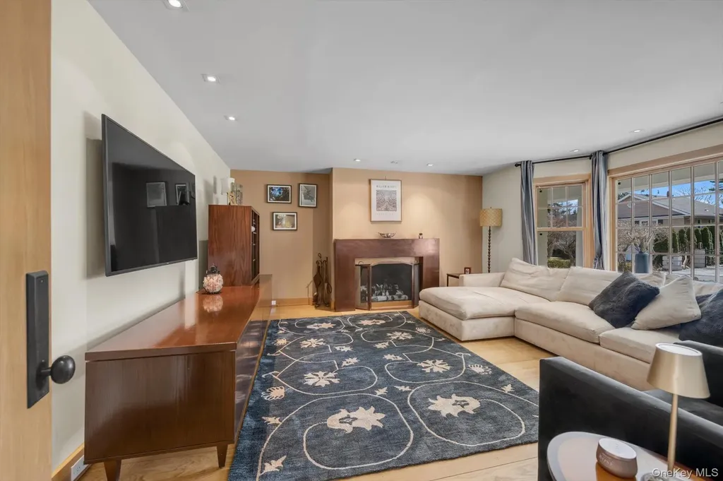 254 Adams Road Hewlett Harbor NY 11557