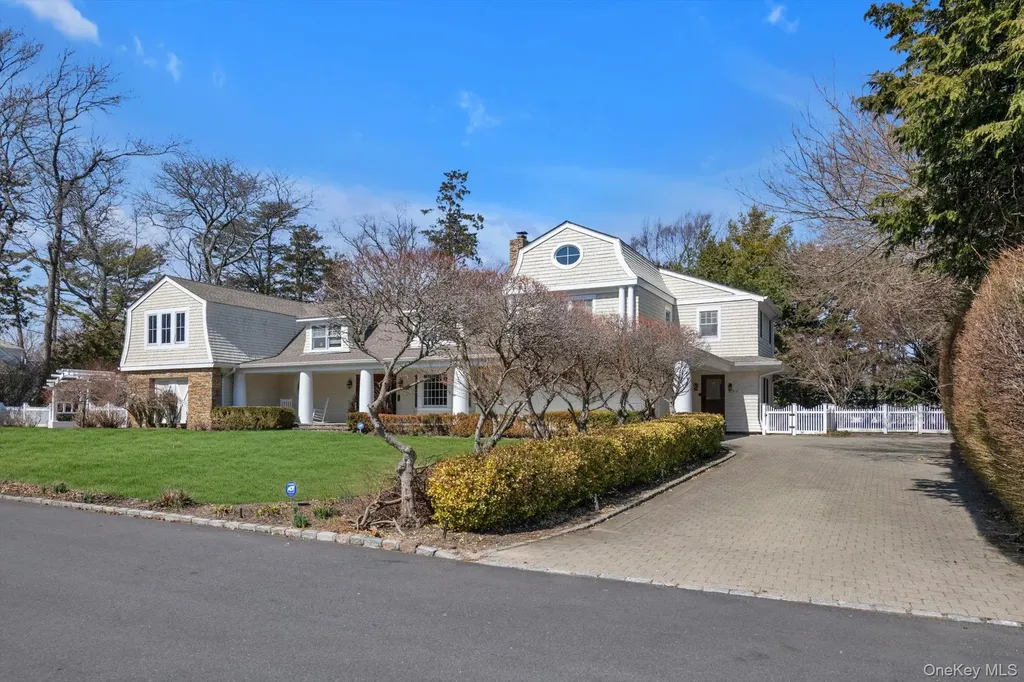 254 Adams Road Hewlett Harbor NY 11557
