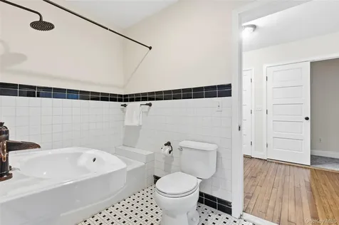 56 Huntville Road Katonah NY 10536