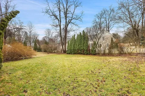 56 Huntville Road Katonah NY 10536