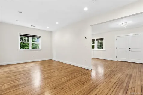 56 Huntville Road Katonah NY 10536