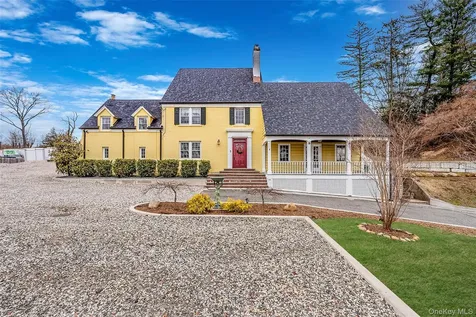 195 Cedar Swamp Road Glen Head NY 11545