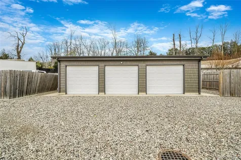 195 Cedar Swamp Road Glen Head NY 11545