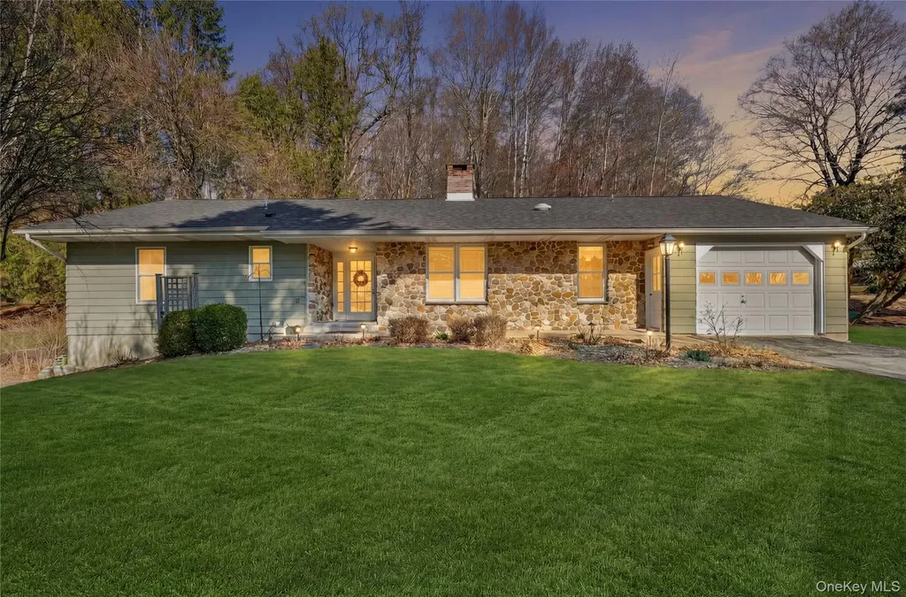 123 Fleury Road Pine Bush NY 12566