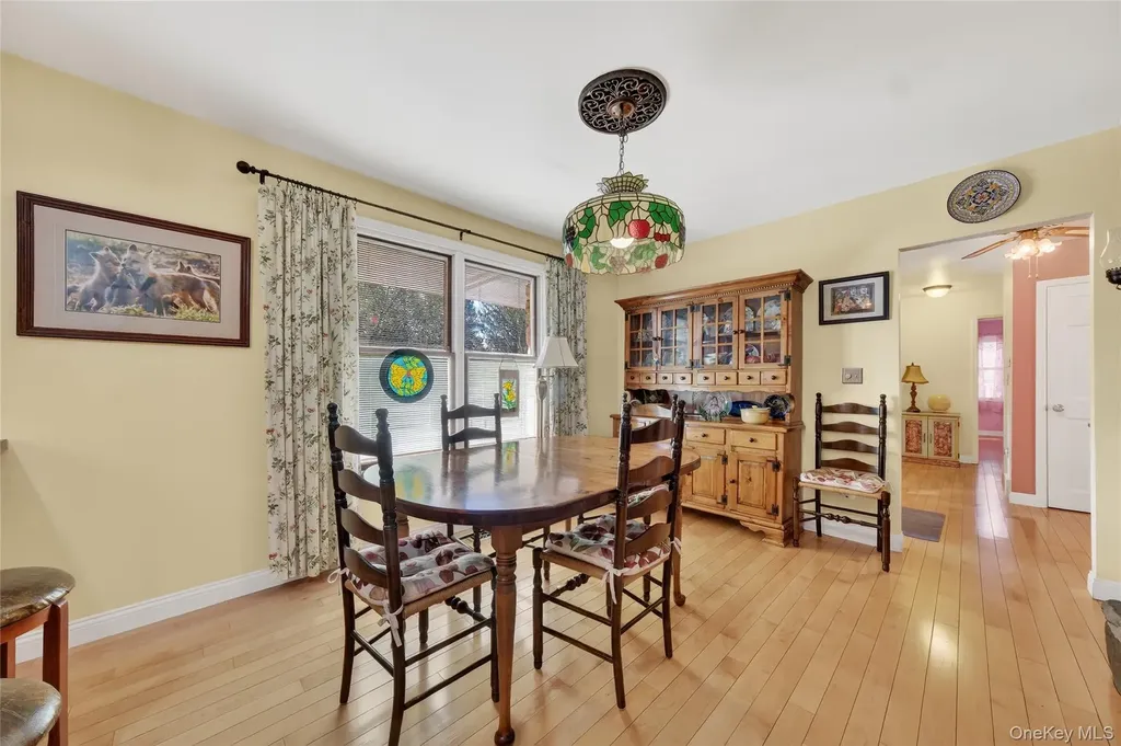 123 Fleury Road Pine Bush NY 12566