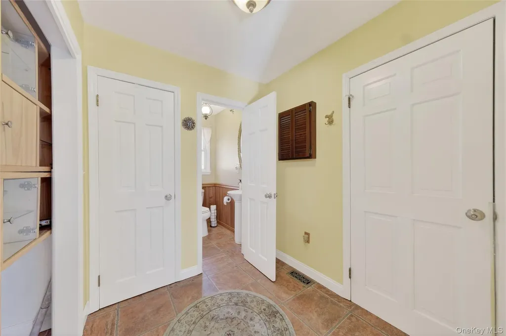 123 Fleury Road Pine Bush NY 12566