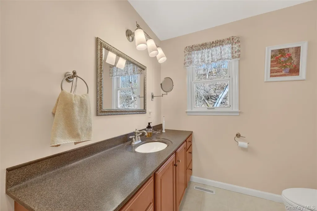 123 Fleury Road Pine Bush NY 12566