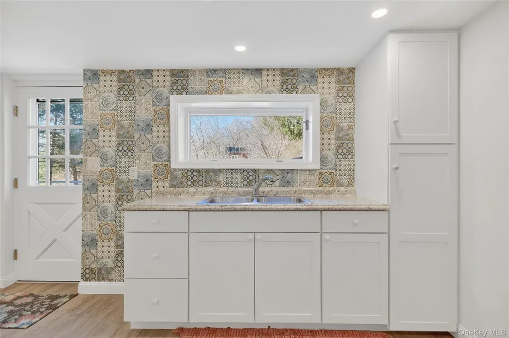 123 Fleury Road Pine Bush NY 12566