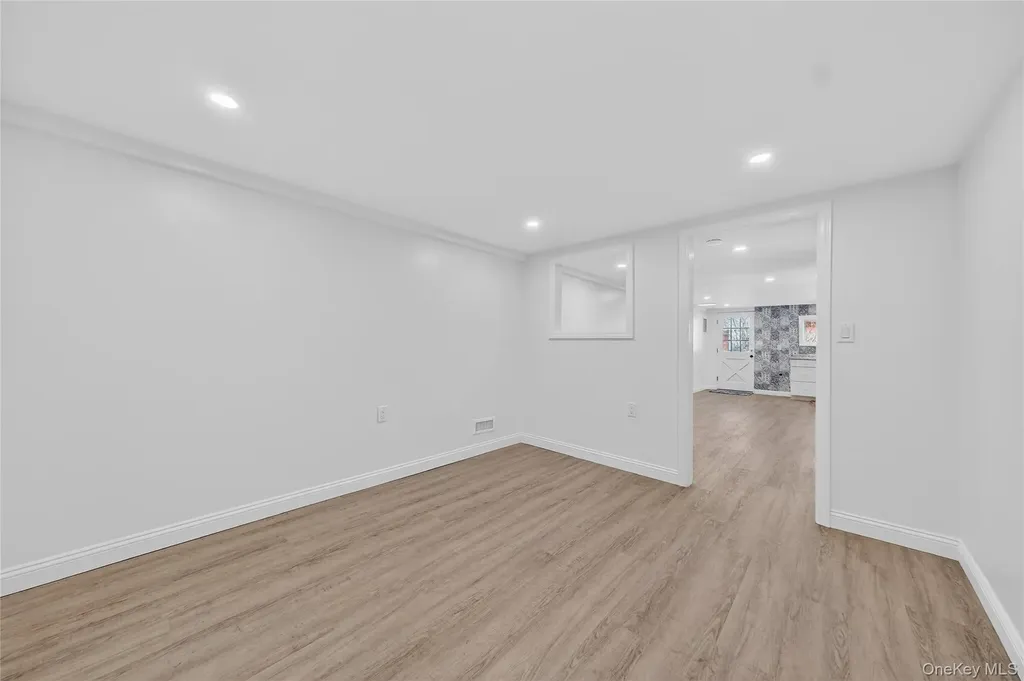 123 Fleury Road Pine Bush NY 12566