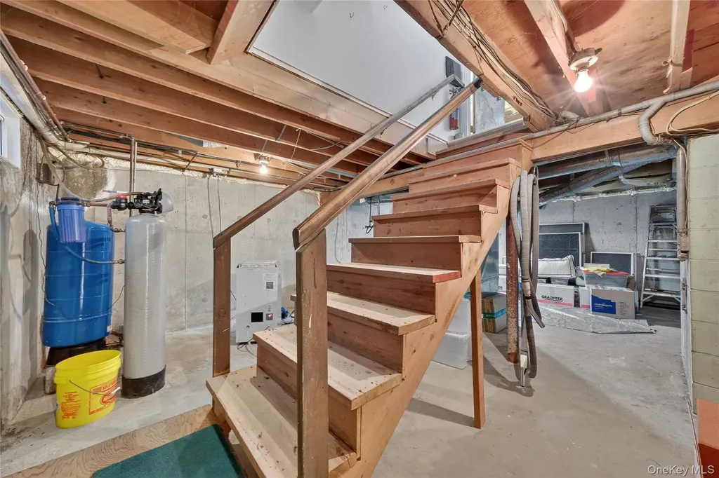 123 Fleury Road Pine Bush NY 12566
