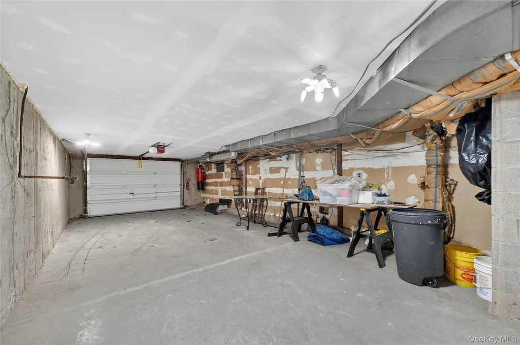 123 Fleury Road Pine Bush NY 12566