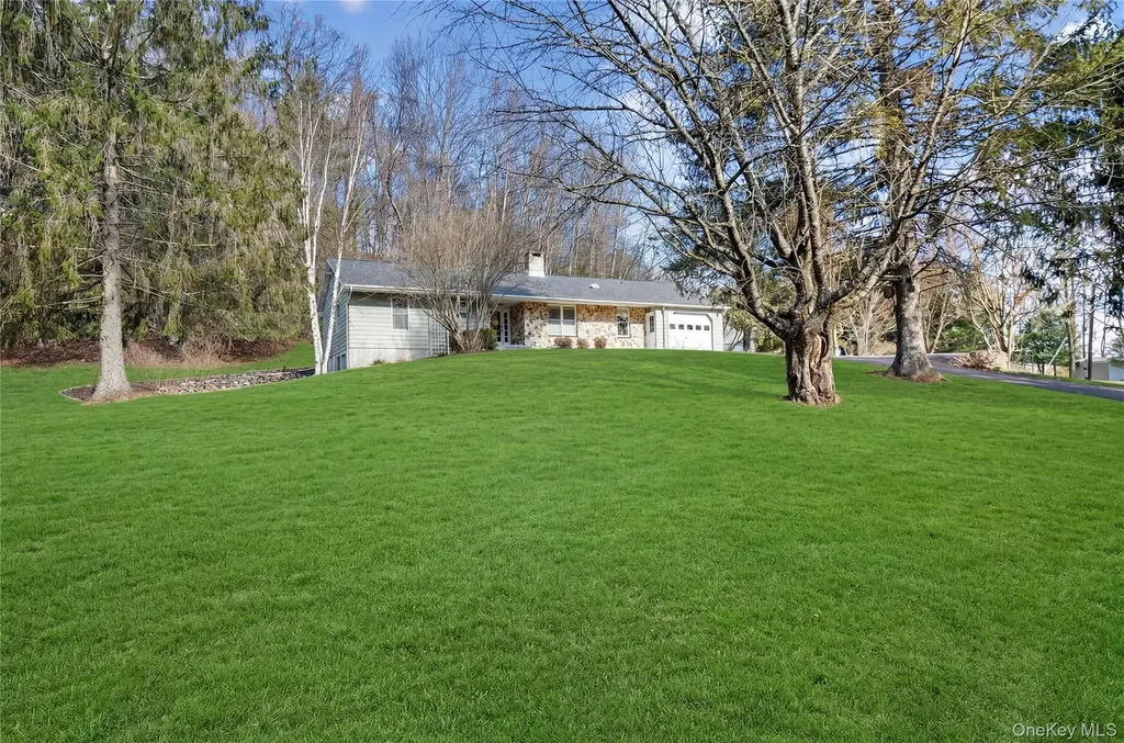 123 Fleury Road Pine Bush NY 12566