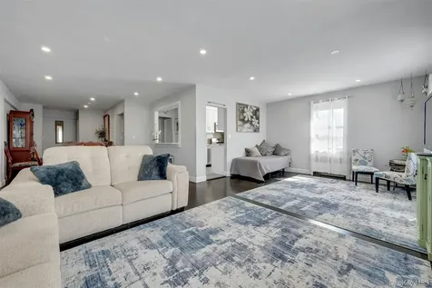 620 Pelham Road New Rochelle NY 10805