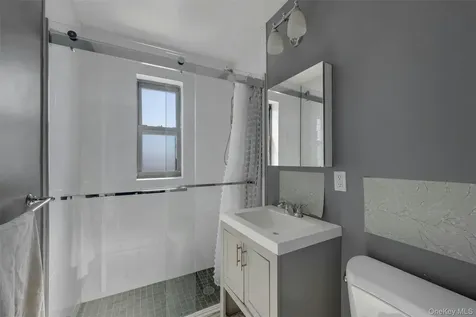 620 Pelham Road New Rochelle NY 10805