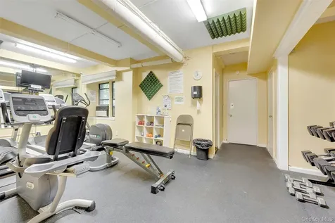 620 Pelham Road New Rochelle NY 10805
