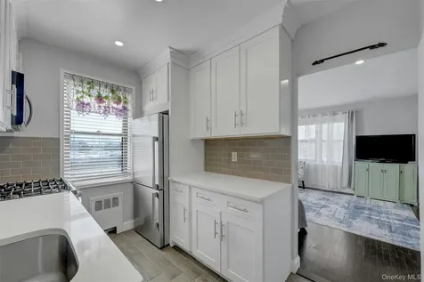 620 Pelham Road New Rochelle NY 10805