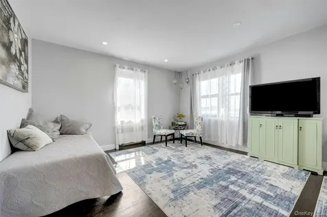 620 Pelham Road New Rochelle NY 10805