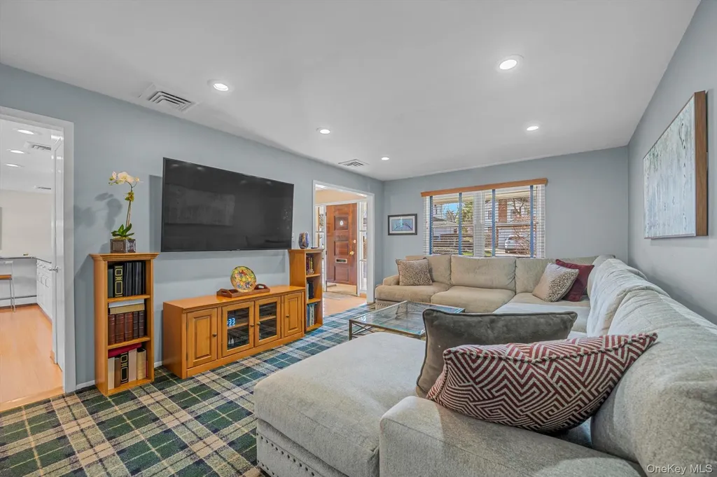 100 Brower Avenue Woodmere NY 11598