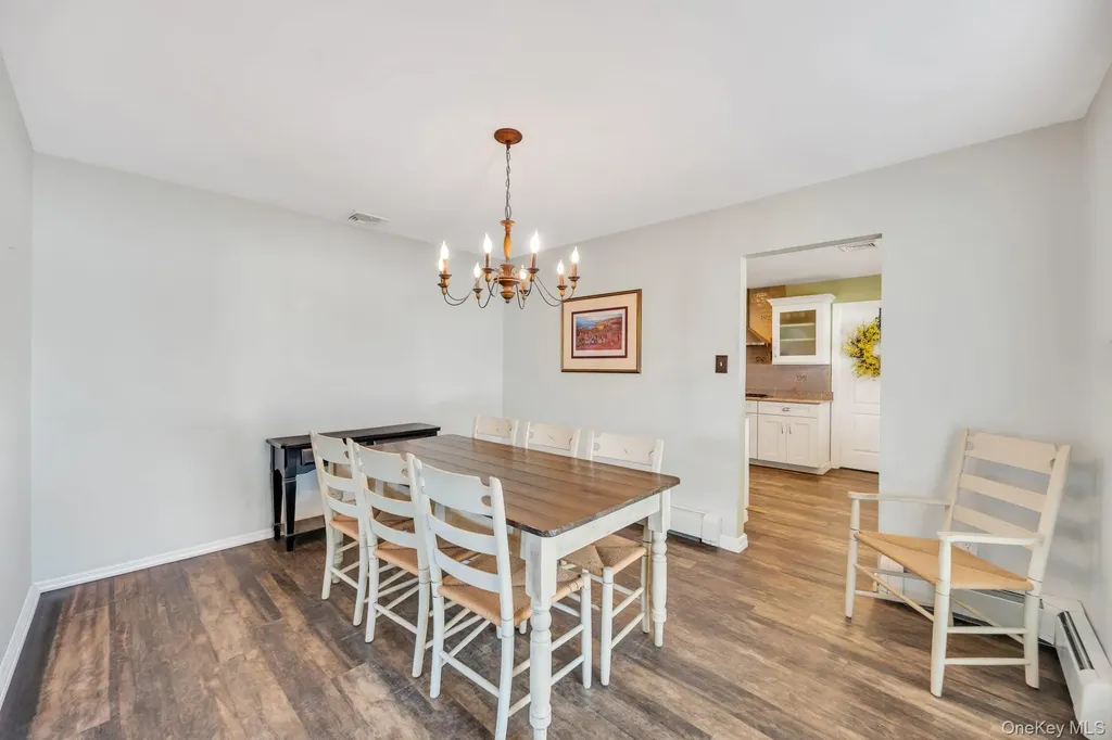 27 Westbrook Road Coram NY 11727