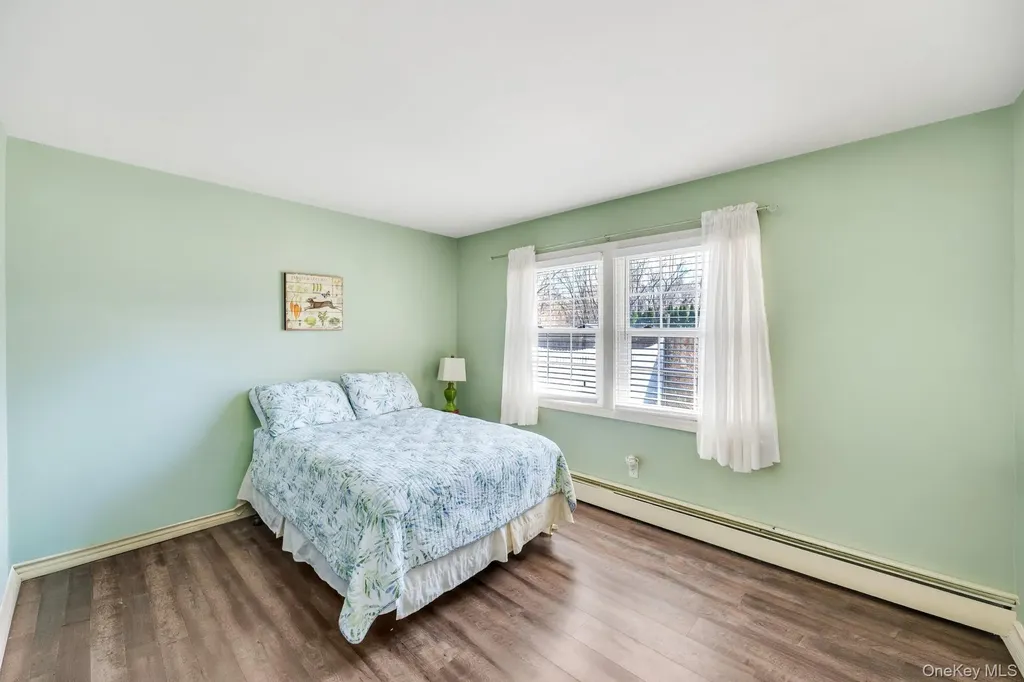 27 Westbrook Road Coram NY 11727