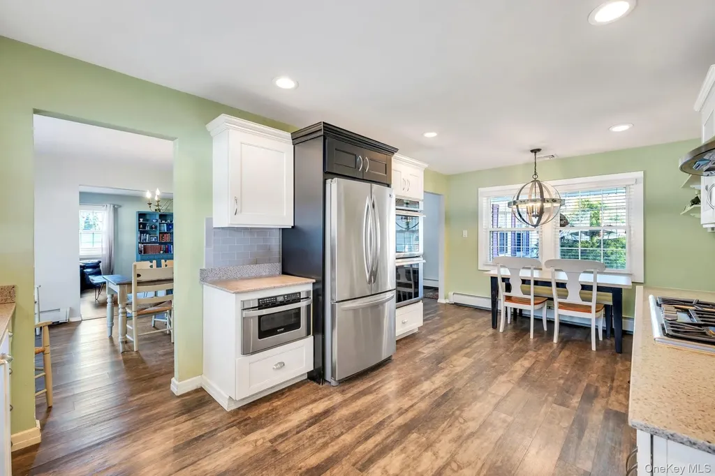 27 Westbrook Road Coram NY 11727
