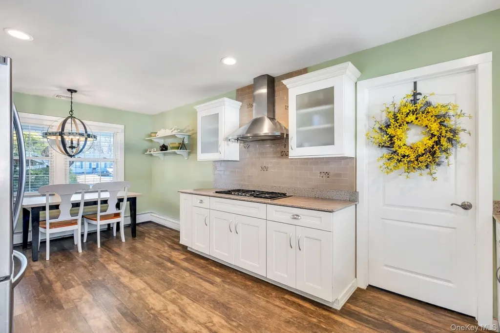 27 Westbrook Road Coram NY 11727