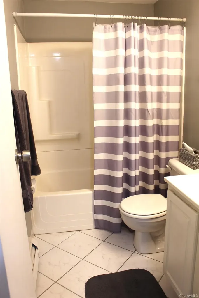 486 Daryl Drive Medford NY 11763