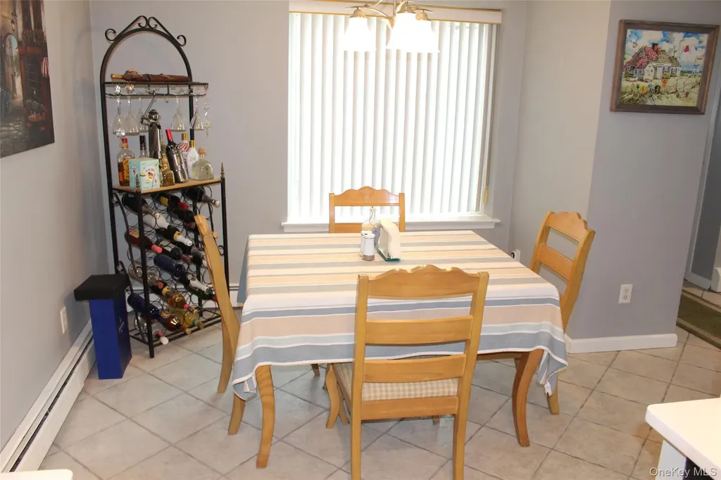 486 Daryl Drive Medford NY 11763