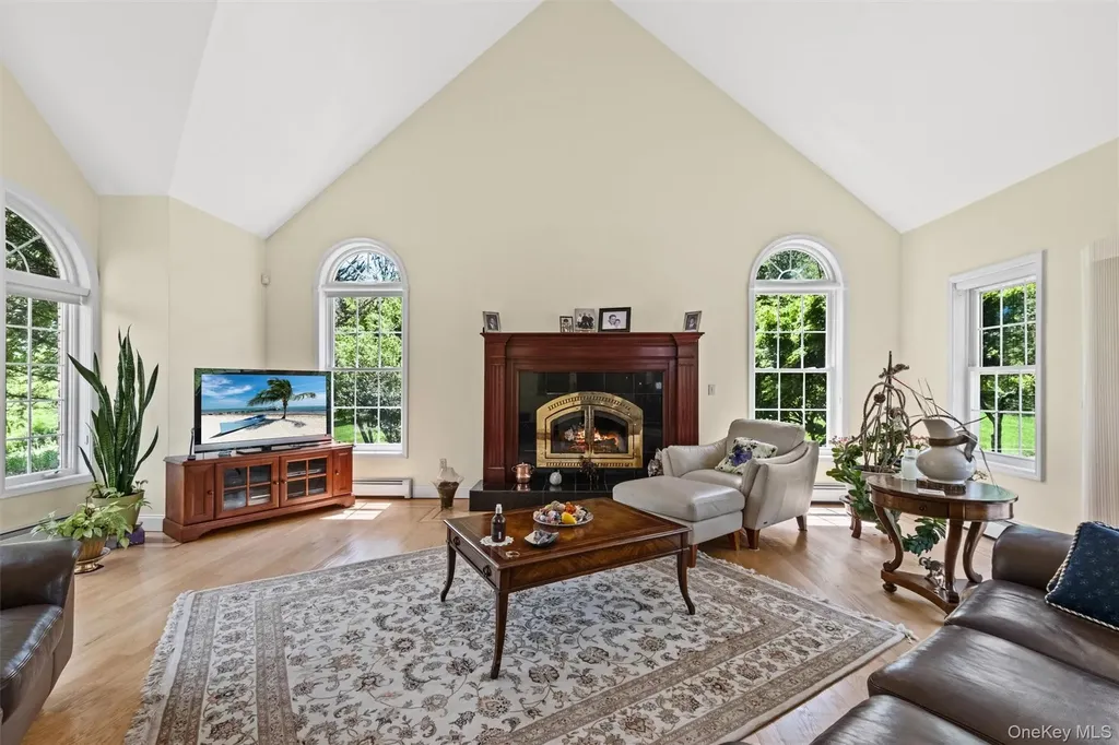 20 Goshen Road Chester NY 10918