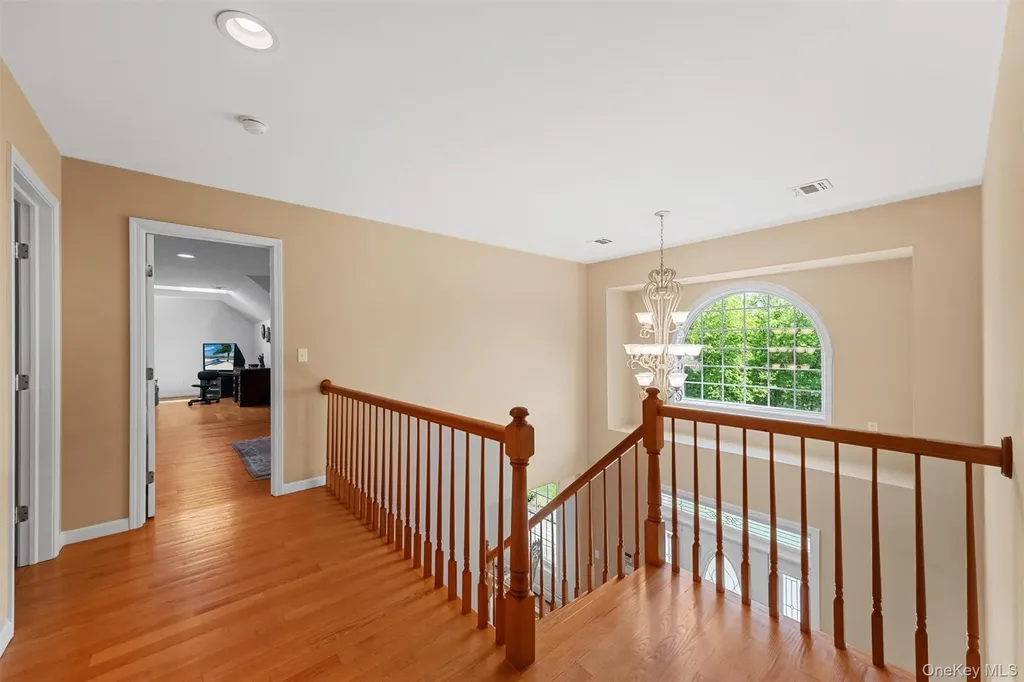 20 Goshen Road Chester NY 10918