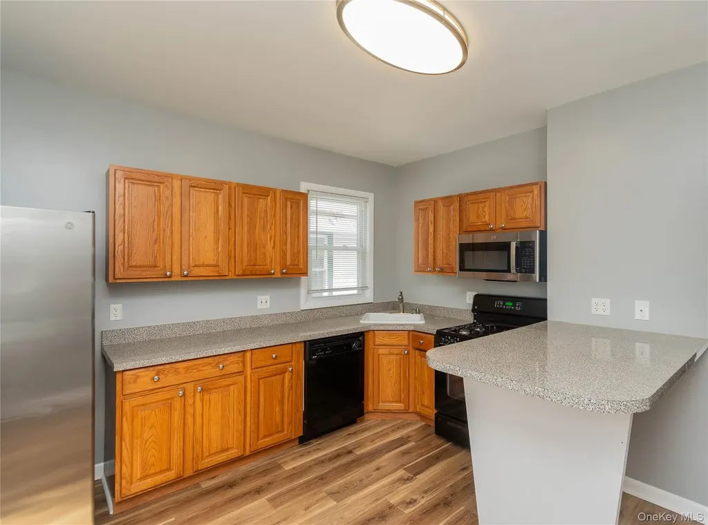 15 Taylor Avenue Poughkeepsie NY 12601