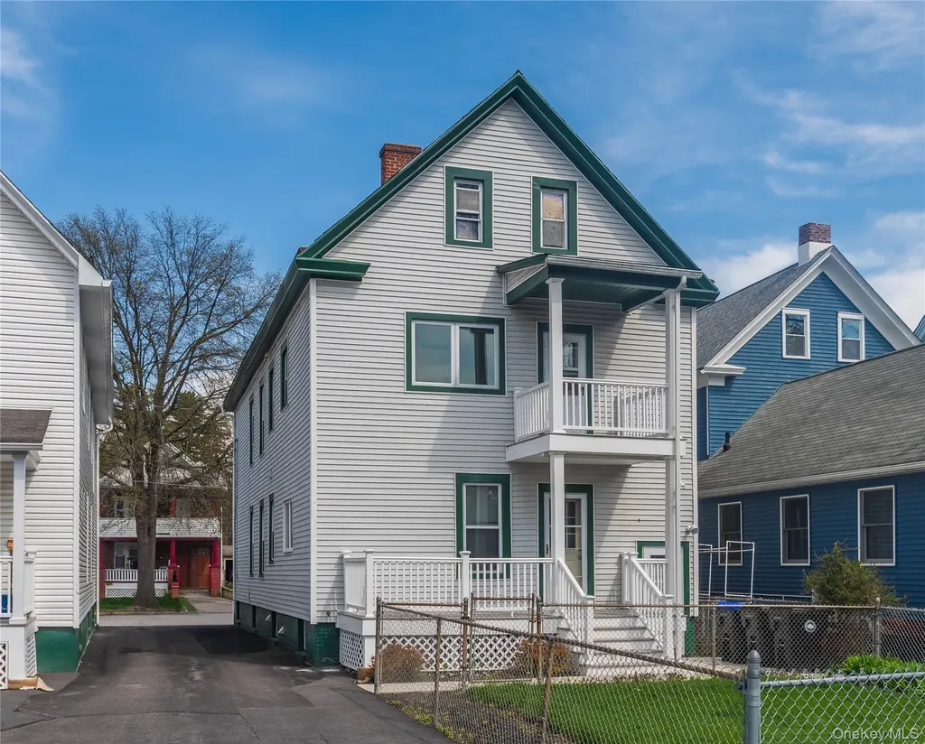 15 Taylor Avenue Poughkeepsie NY 12601