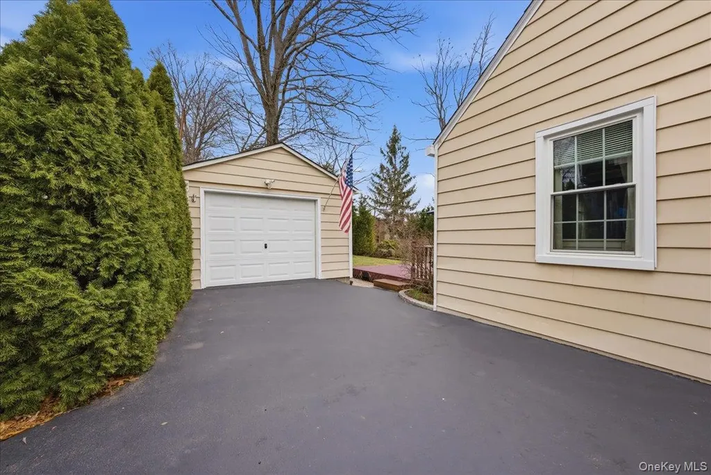 30 Keystone Road Yonkers NY 10710