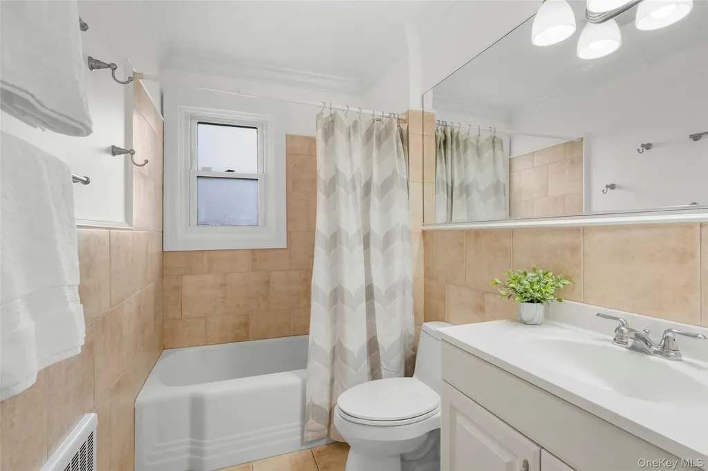 1127 Jensen Avenue Mamaroneck NY 10543