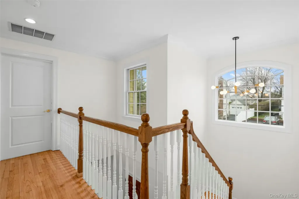 1127 Jensen Avenue Mamaroneck NY 10543