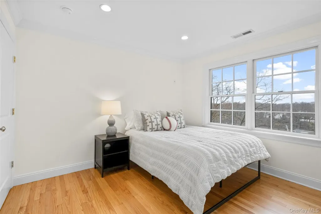 1127 Jensen Avenue Mamaroneck NY 10543