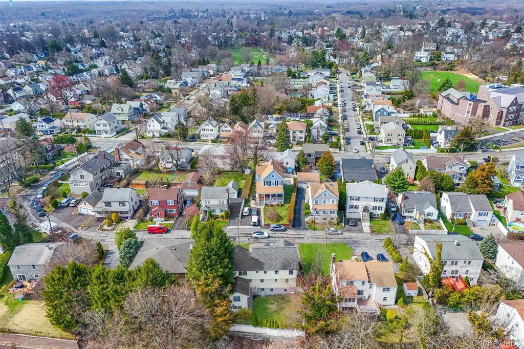 1127 Jensen Avenue Mamaroneck NY 10543
