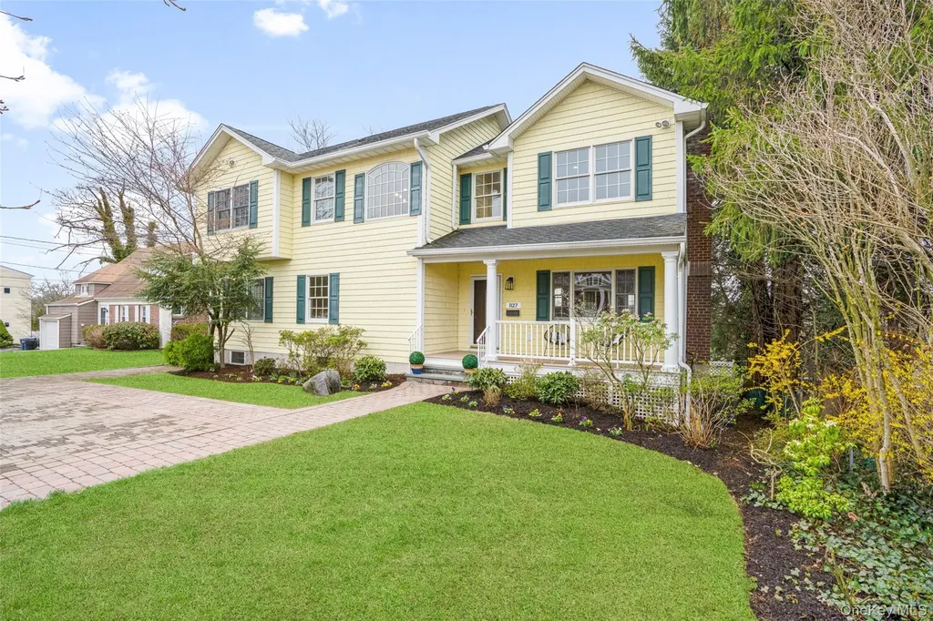 1127 Jensen Avenue Mamaroneck NY 10543