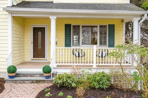 1127 Jensen Avenue Mamaroneck NY 10543