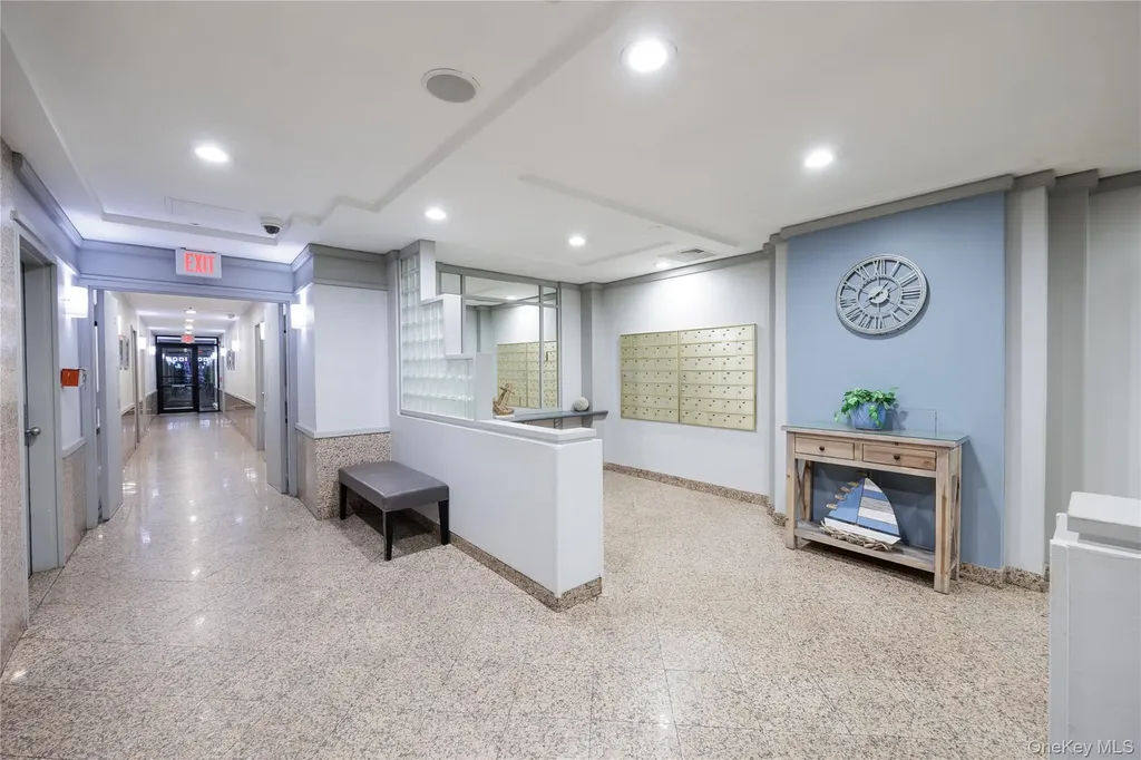 360 Shore Road Long Beach NY 11561