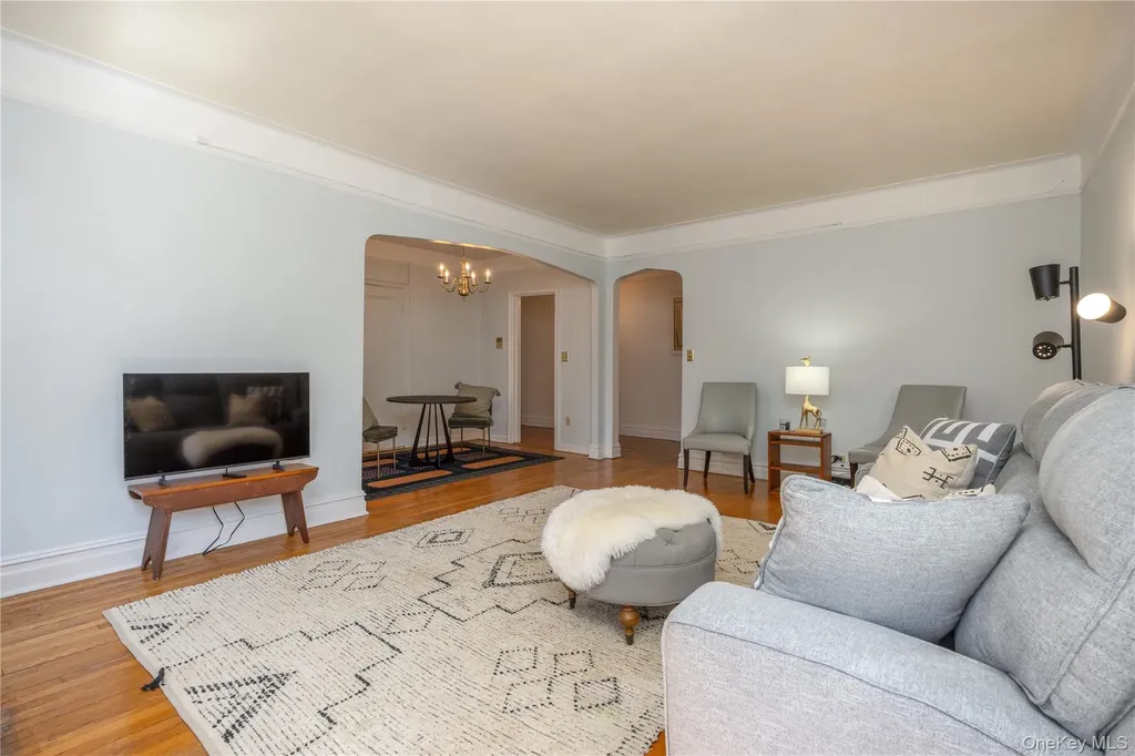 25 Parkview Avenue Bronxville NY 10708