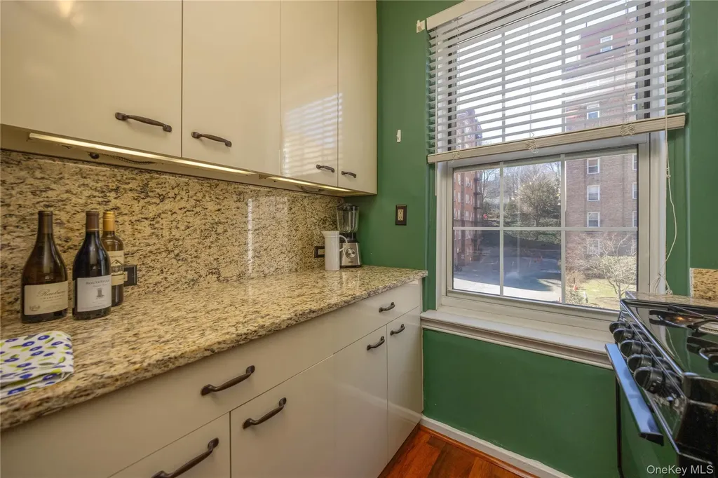 25 Parkview Avenue Bronxville NY 10708